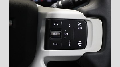 Defender 110 21