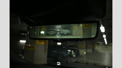 Range Rover 15