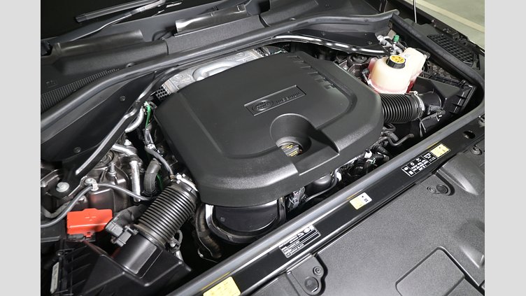 2024 認定中古車 Land Rover Range Rover シャラントグレイ D350 AWD MHEV（AT） スタンダードホイールベース Autobiography