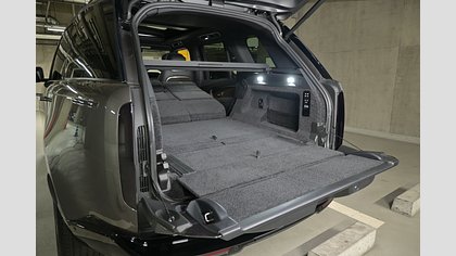 Range Rover 22