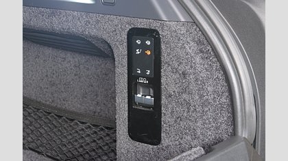 Range Rover 26