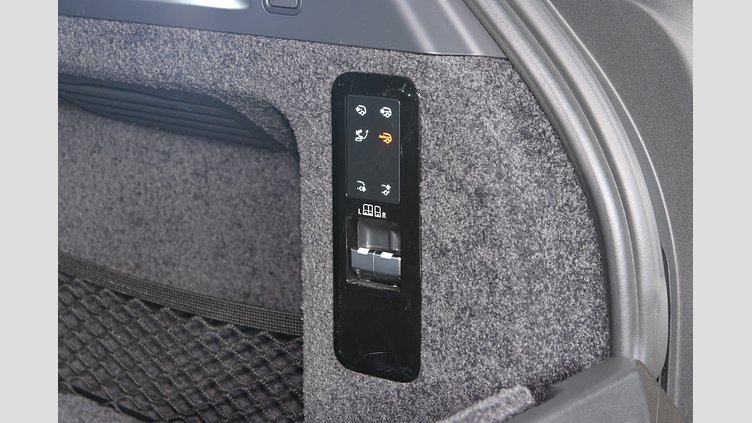 2024 認定中古車 Land Rover Range Rover シャラントグレイ D350 AWD MHEV（AT） スタンダードホイールベース Autobiography