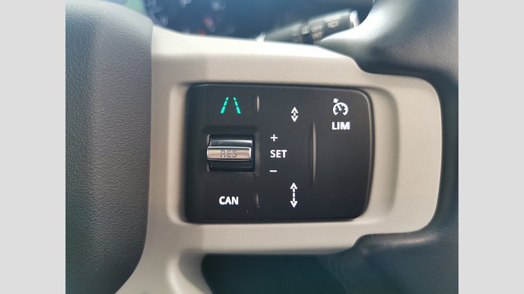 2024 認定中古車 Land Rover Defender 110 サントリーニブラック P300 AWD（AT） SE