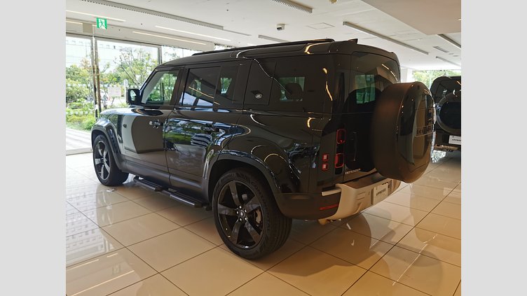 2024 認定中古車 Land Rover Defender 110 サントリーニブラック P300 AWD（AT） SE