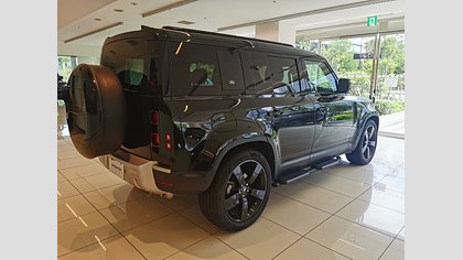 Defender 110 13