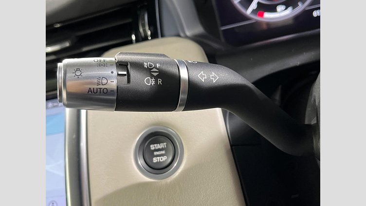 2019 認定中古車 Land Rover Discovery Sport フィレンツェレッド D180 AWD（オートマチック） 標準ホイールベース ディスカバリー スポーツ R-DYNAMIC SE