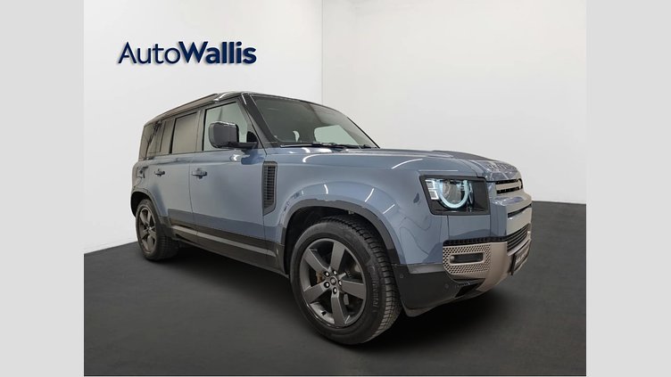 2024 Rabljena vozila Land Rover Defender 110 Tasman Blue D250 AWD AUTOMATIC MHEV DYNAMIC HSE 