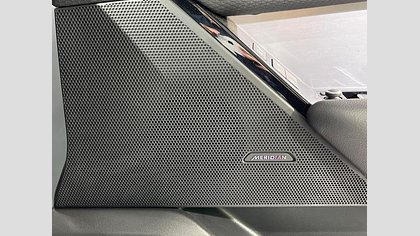 Range Rover Velar 13