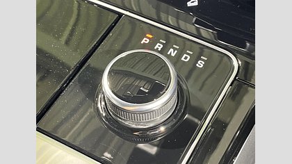 Range Rover Velar 39