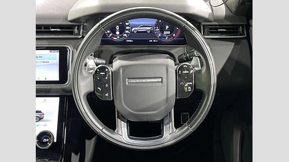 Range Rover Velar 35