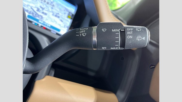 2024 認定中古車 Land Rover Defender 110 サントリーニブラック D350 ディーゼルマイルドハイブリッド X-Dynamic HSE