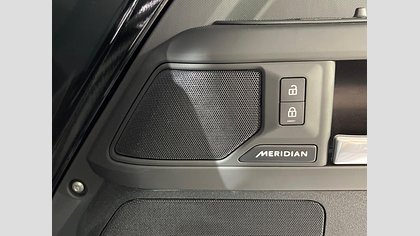 Defender 110 14