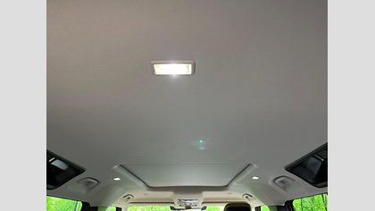 Defender 110 69