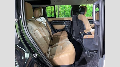 Defender 110 33