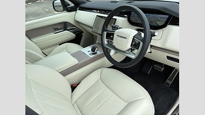 Range Rover 11