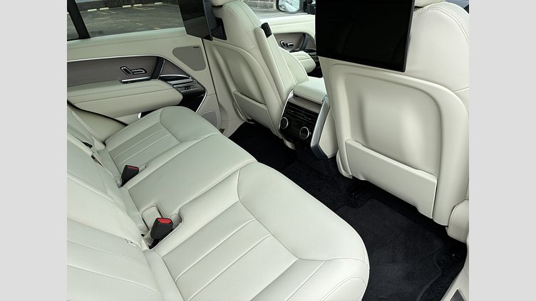 2025 認定中古車 Land Rover Range Rover アイガーグレイ D350 AWD MHEV（AT） スタンダードホイールベース SE