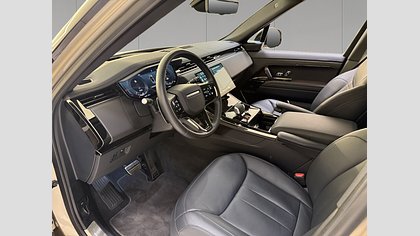 Range Rover Sport 8