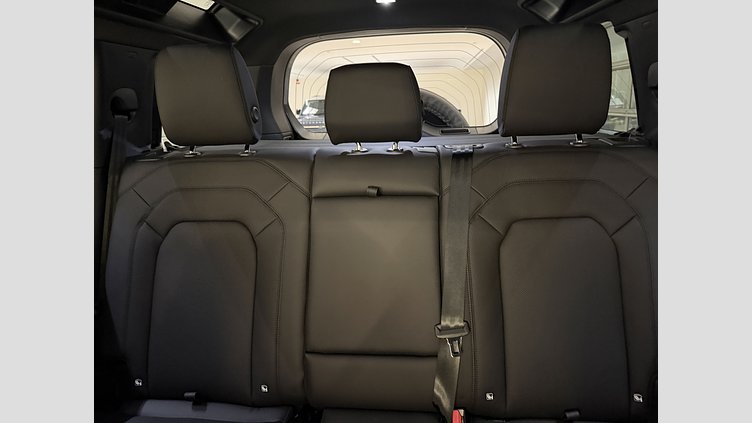 2026 Ny Land Rover Defender 110 Borasco Grey Bensin Laddhybrid X-Dynamic SE