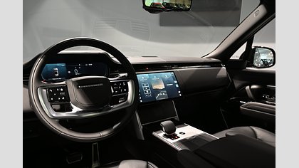 Range Rover 10