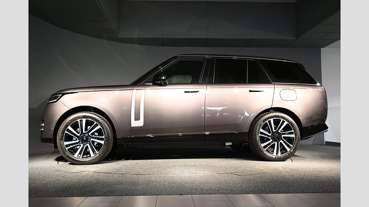 2026 Ny Land Rover Range Rover Charente Grey P550e AWD AUTO PHEV Standard hjulbas Autobiography