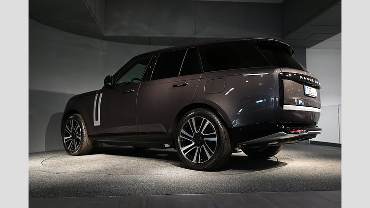 2026 Ny Land Rover Range Rover Charente Grey P550e AWD AUTO PHEV Standard hjulbas Autobiography