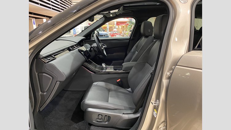 2025 認定中古車 Land Rover Range Rover Velar Batumi Gold 2.0L AJ200P Hi PHEV P400e　Dynamic SE