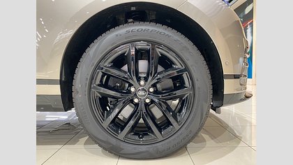 Range Rover Velar 8