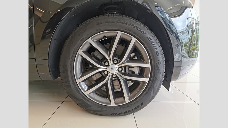 2024 認定中古車 Land Rover Range Rover Evoque サントリーニブラック D200マイルドハイブリッド（ディーゼル） スタンダードホイールベース S