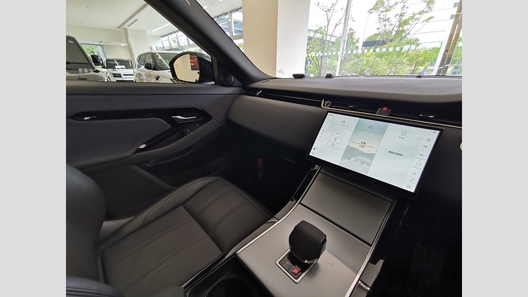 2024 認定中古車 Land Rover Range Rover Evoque サントリーニブラック D200マイルドハイブリッド（ディーゼル） スタンダードホイールベース S