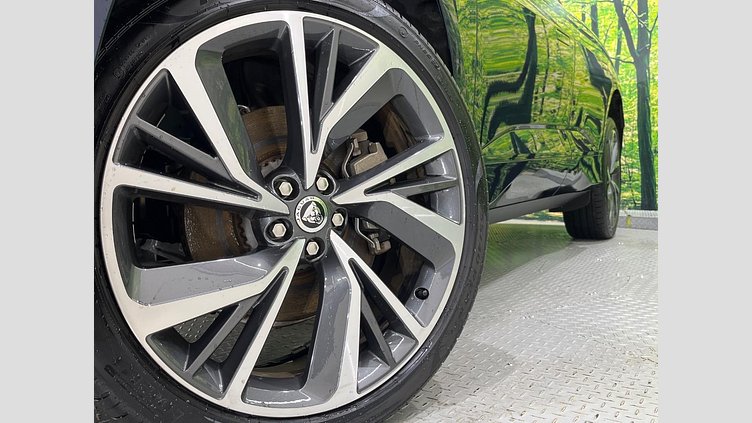 2024 認定中古車 Jaguar I-Pace ポルトフィーノブルー EV400  R-DYNAMIC SE