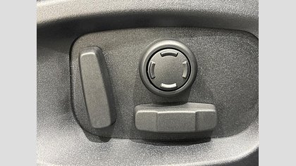 I-Pace 60