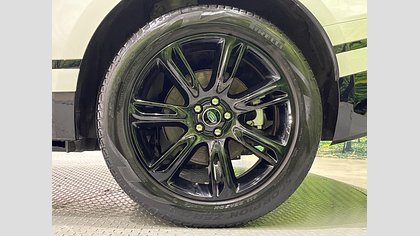 Range Rover Velar 9