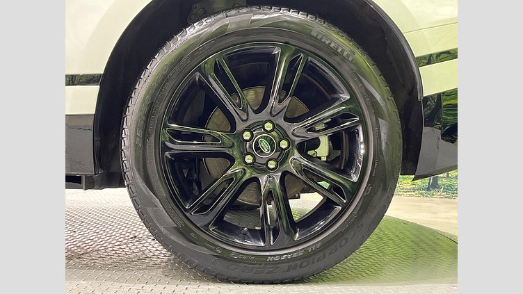 2022 認定中古車 Land Rover Range Rover Velar Fuji White 2.0 litre i4P​ Ｒ-DYNAMIC Ｓ