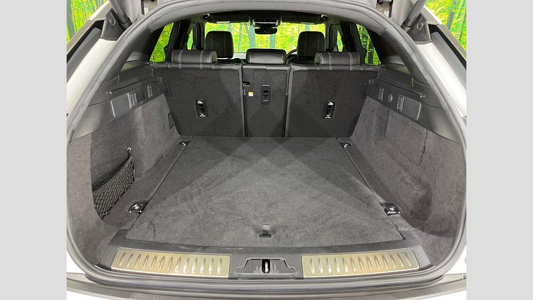 2022 認定中古車 Land Rover Range Rover Velar Fuji White 2.0 litre i4P​ Ｒ-DYNAMIC Ｓ