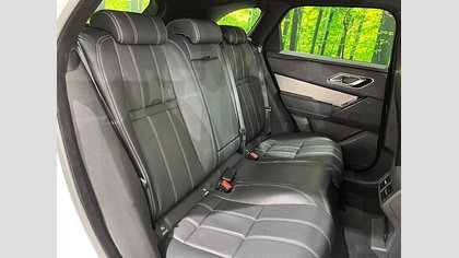 Range Rover Velar 15