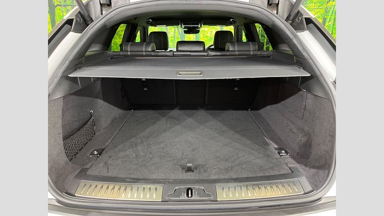 2022 認定中古車 Land Rover Range Rover Velar Fuji White 2.0 litre i4P​ Ｒ-DYNAMIC Ｓ