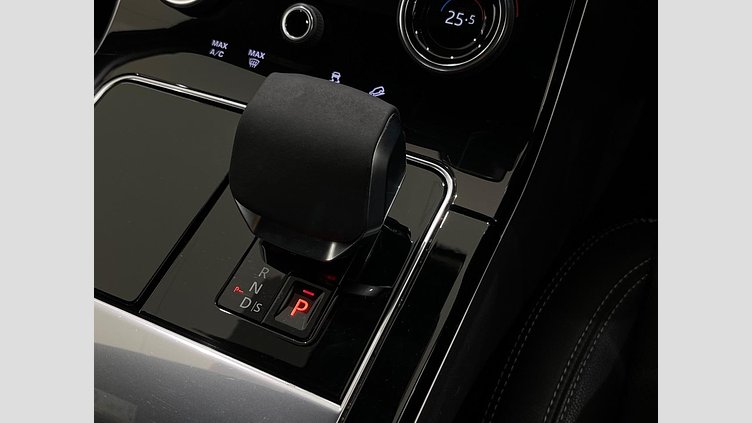2022 認定中古車 Land Rover Range Rover Velar Fuji White 2.0 litre i4P​ Ｒ-DYNAMIC Ｓ
