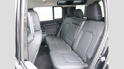 Defender 110 73