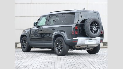 Defender 110 21