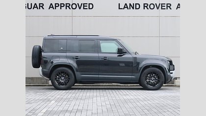 Defender 110 17