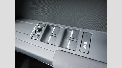 Defender 110 18