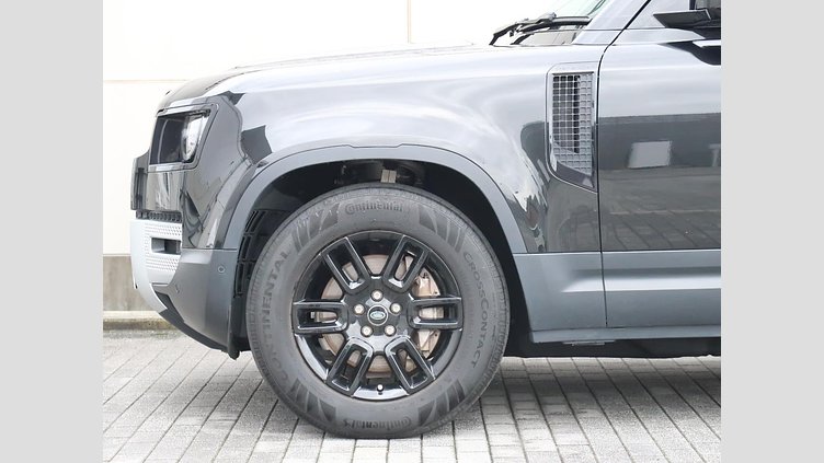 2023 認定中古車 Land Rover Defender 110 サントリーニブラック D300 AWD（AT） S