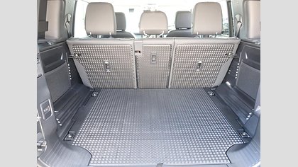 Defender 110 3