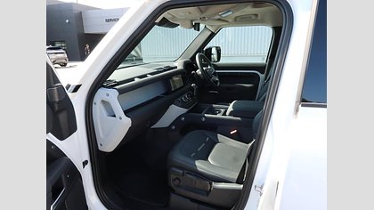 Defender 110 26