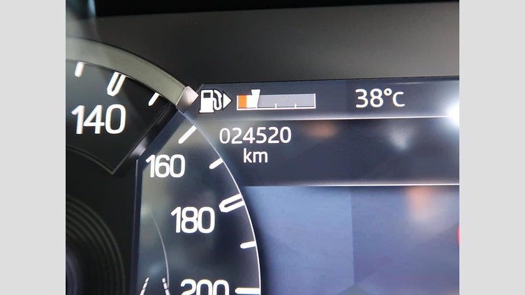2023 認定中古車 Land Rover Defender 110 フジホワイト D300 AWD（AT） S