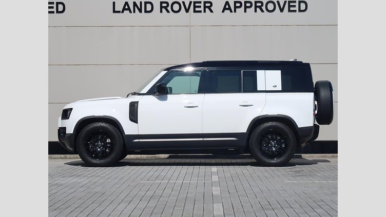 2023 認定中古車 Land Rover Defender 110 フジホワイト D300 AWD（AT） S