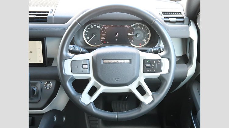 2023 認定中古車 Land Rover Defender 110 フジホワイト D300 AWD（AT） S