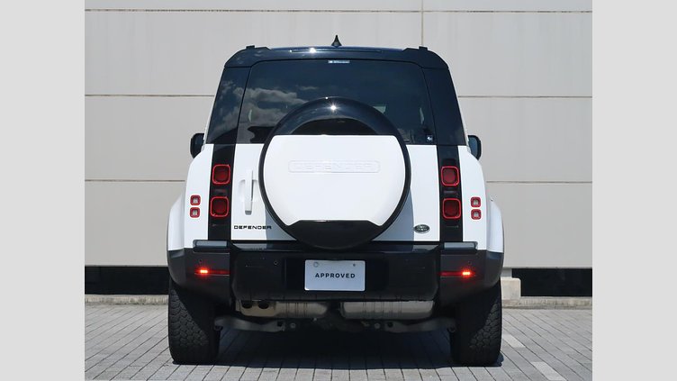 2023 認定中古車 Land Rover Defender 110 フジホワイト D300 AWD（AT） S