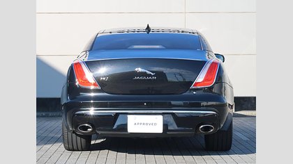 XJ 7