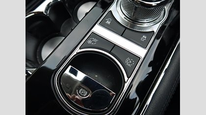 XJ 70
